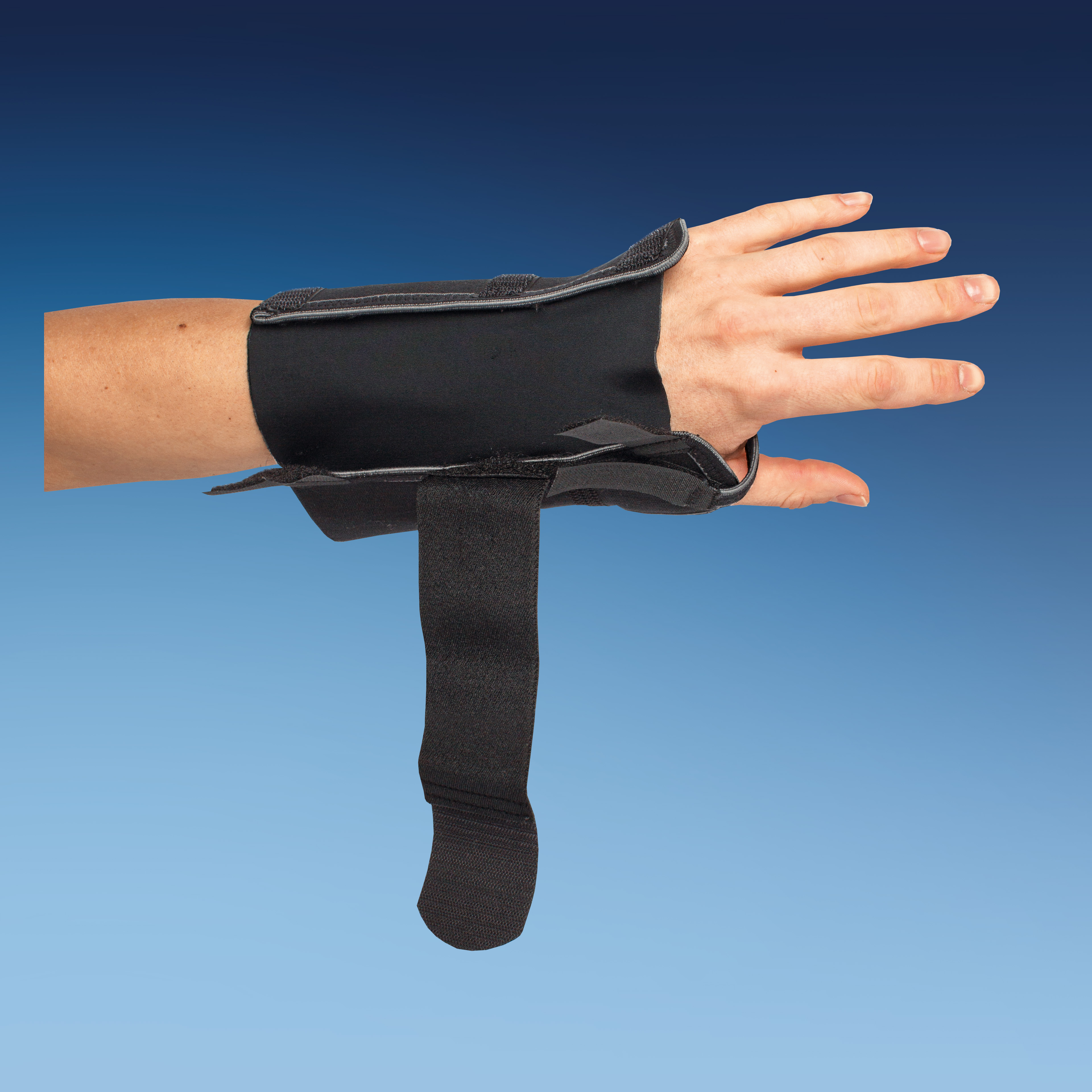Mediroyal Origo Tetra, short wrist support black